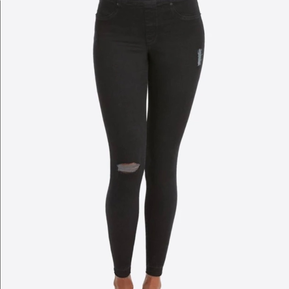Spanx Vintage Distressed Skinny Jeans NWT